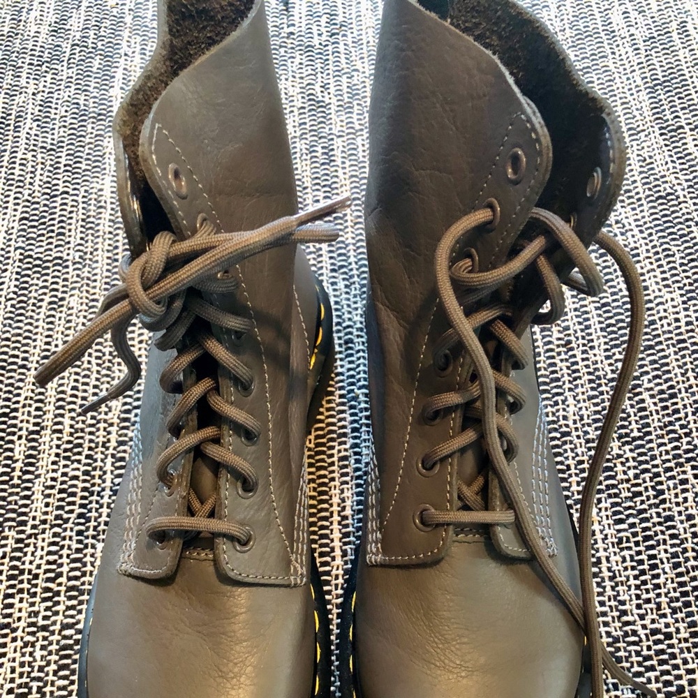 Dr. Marten Grey Boots Size 8